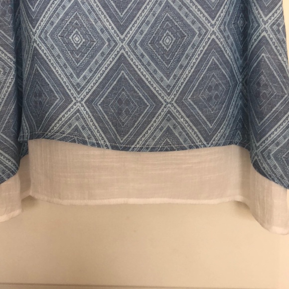 Women’s Blue 2-layer tank, Size Small - Picture 2 of 4